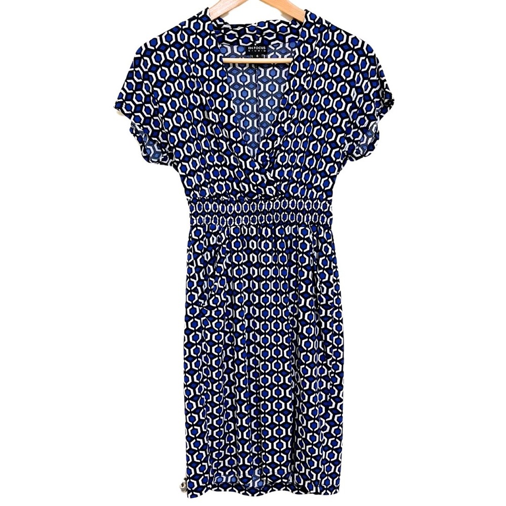 Geometric Blue & White V-Neck Pockets Stretch Midi Dress – Enfocus Studio, Sz 6